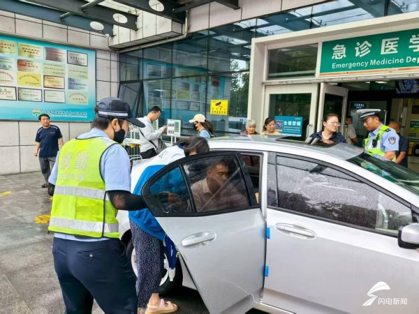深富策略 泰安: 交警雨中疾驰 为病患开辟绿色通道